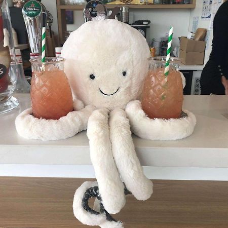 Ibis Styles Guyancourt Versailles Luaran gambar