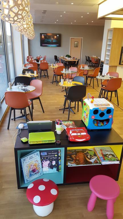 Ibis Styles Guyancourt Versailles Luaran gambar