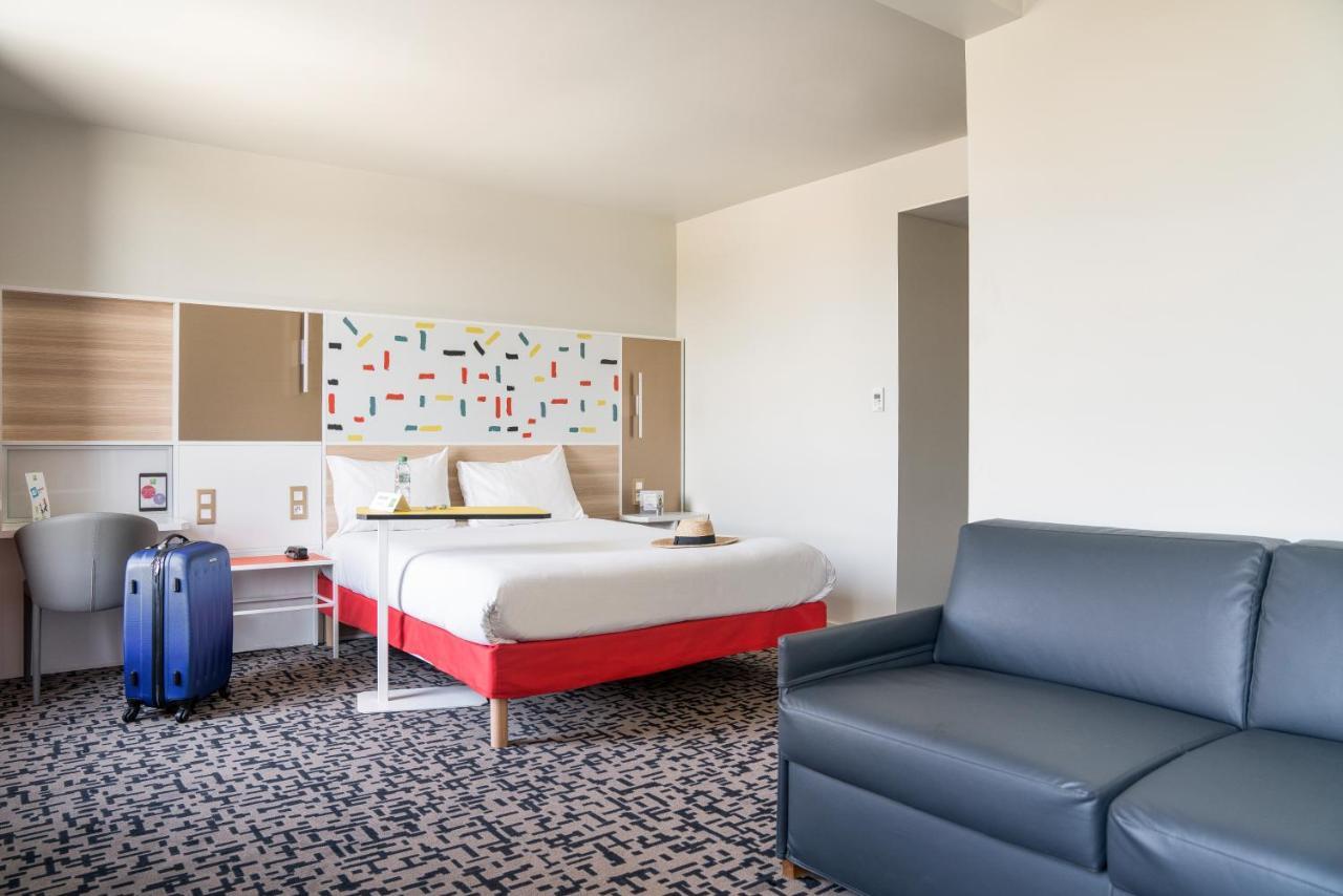 Ibis Styles Guyancourt Versailles Luaran gambar