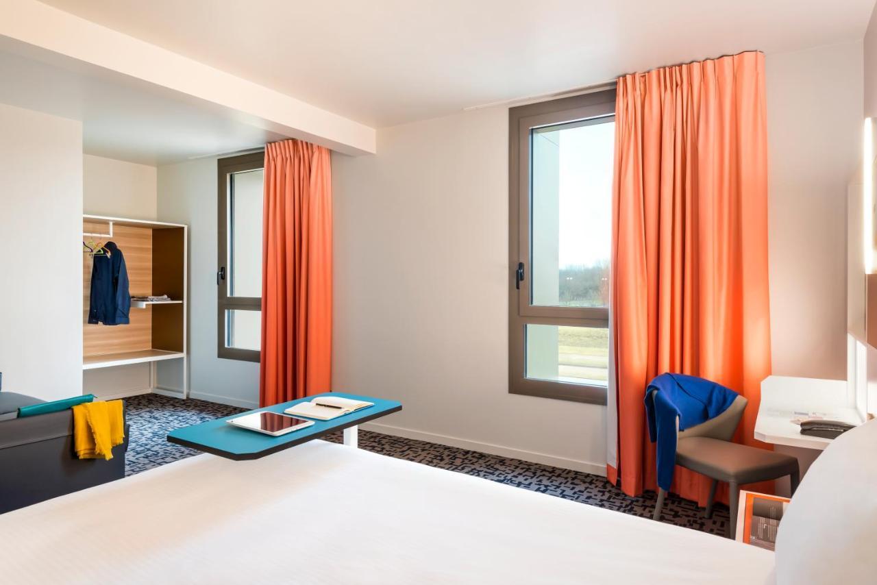 Ibis Styles Guyancourt Versailles Luaran gambar